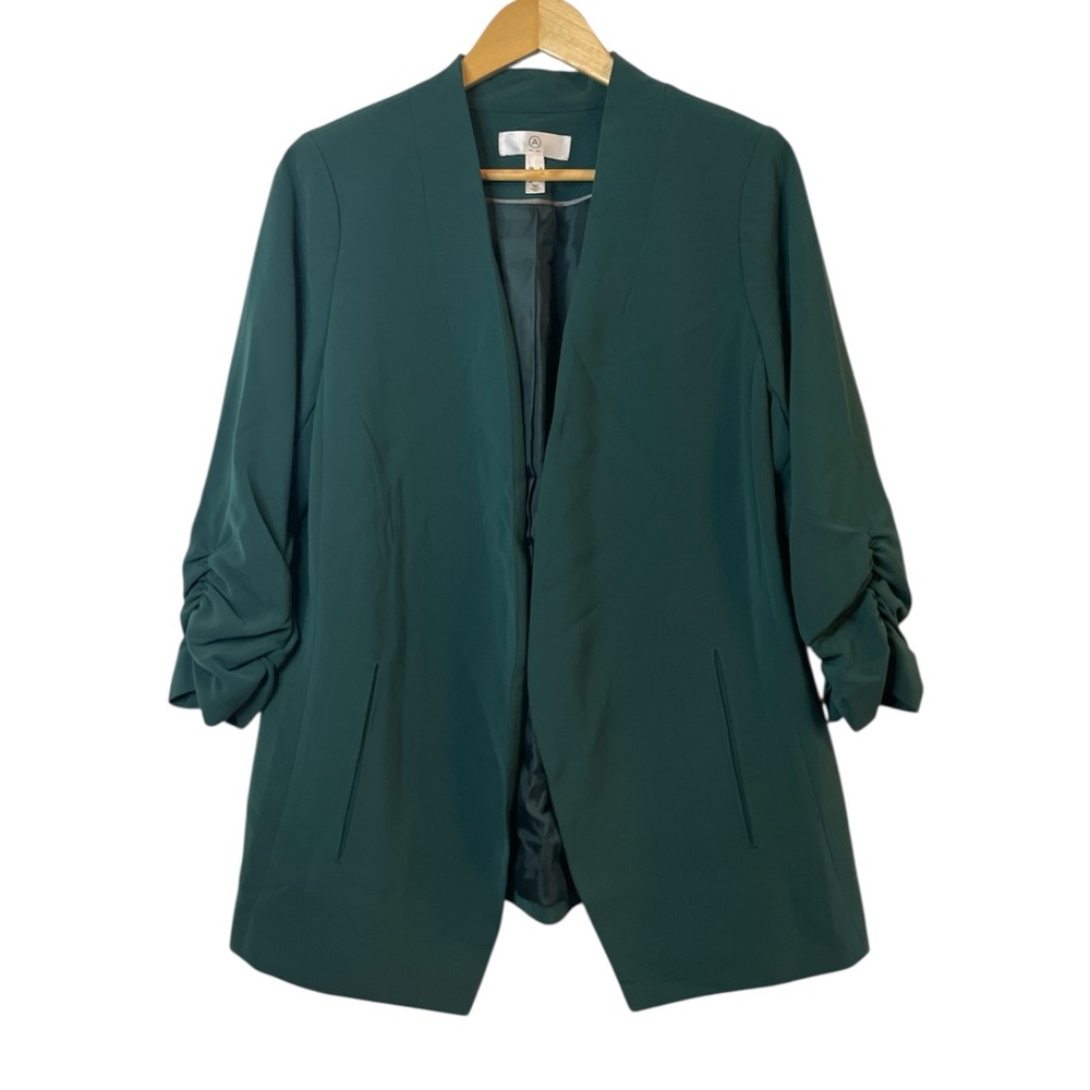 A MTL 1980 Green Open-Front Blazer with Ruched Sleeves Women’s 10